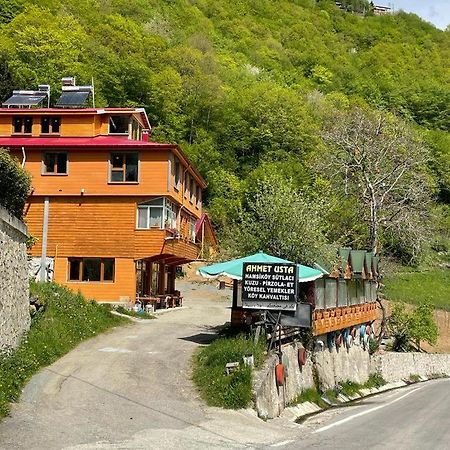 Bizim O'Ra Kueme Evleri & Bungalov Macka Luaran gambar